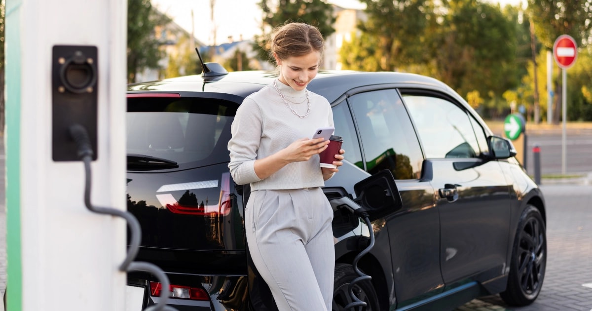 Voiture électrique, une petite batterie plus écologique ?