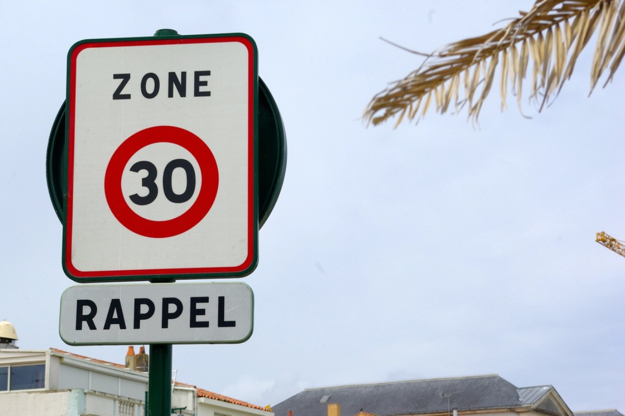 Code de la Route : la réglementation en Zone 30